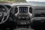 GMC Sierra Denali Crew Cab 2018 года